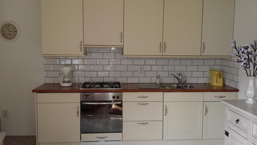 Bed And Breakfast Bij Hooisma Kampen Ruang foto