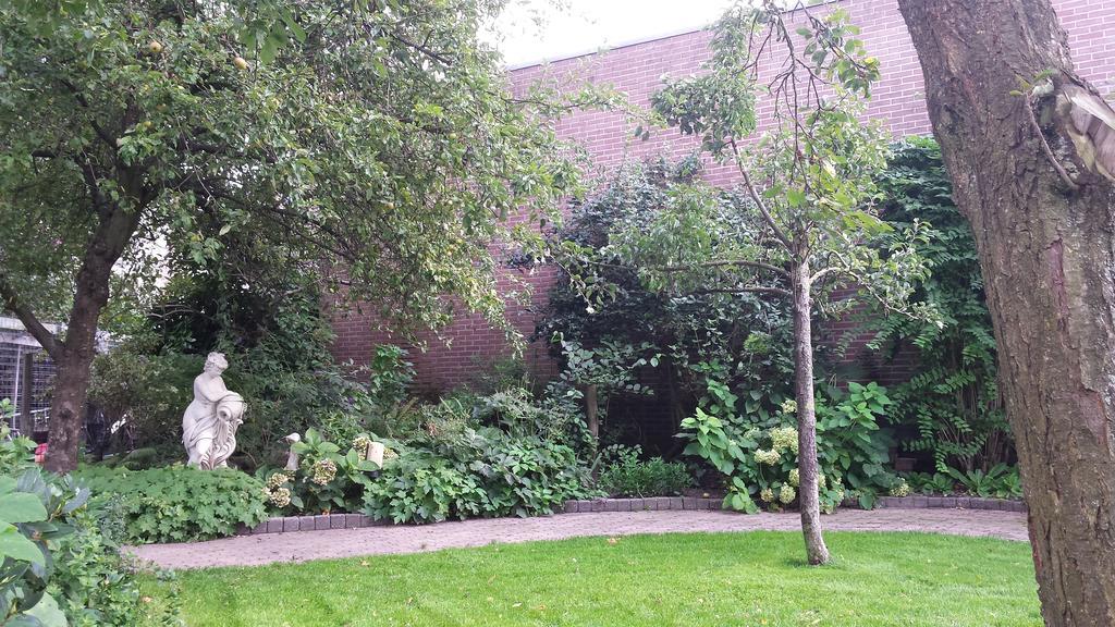 Bed And Breakfast Bij Hooisma Kampen Bagian luar foto