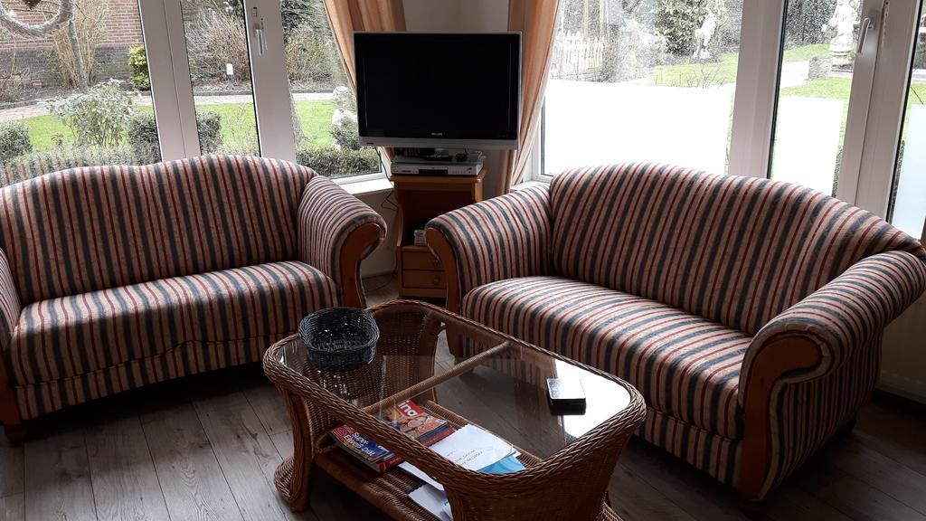 Bed And Breakfast Bij Hooisma Kampen Bagian luar foto