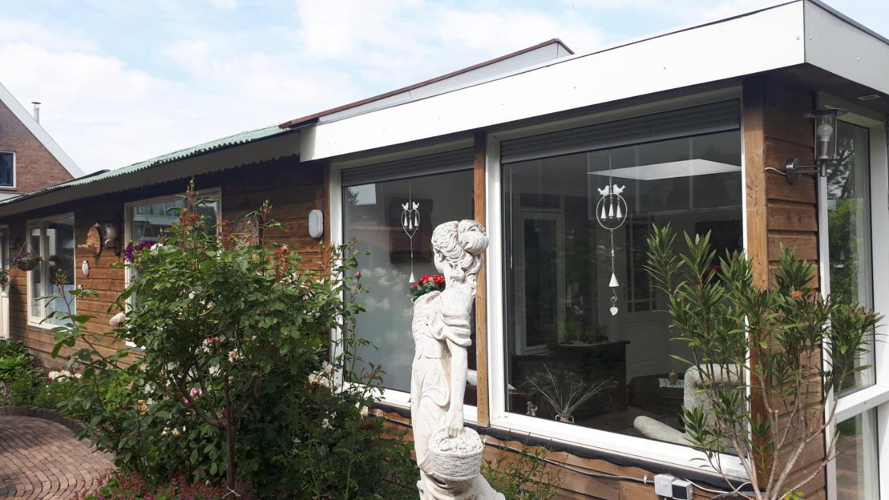 Bed And Breakfast Bij Hooisma Kampen Bagian luar foto